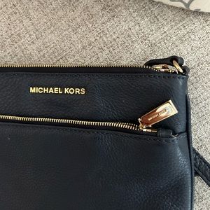 Michael Kors Crossbody Navy Purse So Handy and Stylish